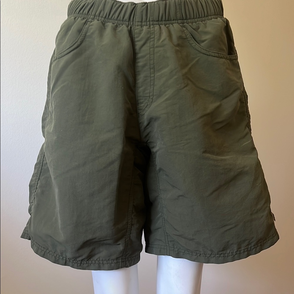 REI Shorts Mens Large Padded Seat Cycling Cargo Outdoor Athletic Pockets Green